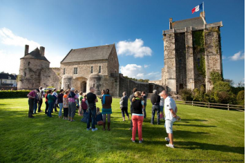 Visite guidée du château Baptiste Almodovar - PAT du Cotentin